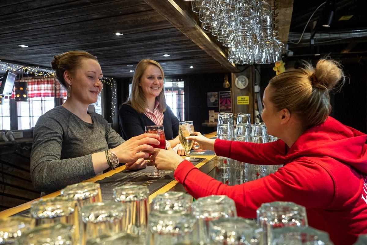 Saariselkae Inn Majatalo Panimo Екстериор снимка